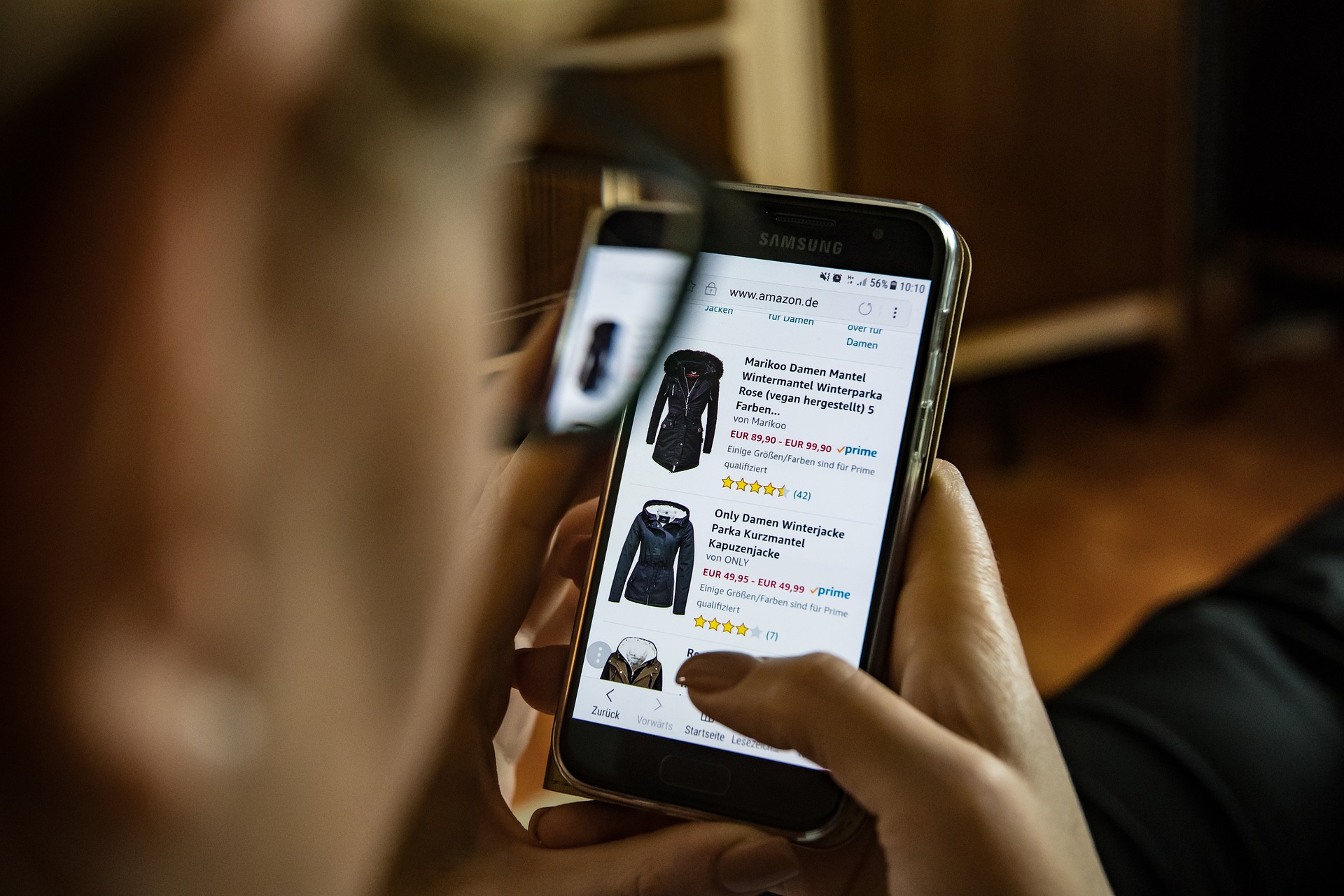 SEMPRE PIU’ PACCHI IN ARRIVO? LA SOLUZIONE E’ LO SMART PARCEL LOCKER